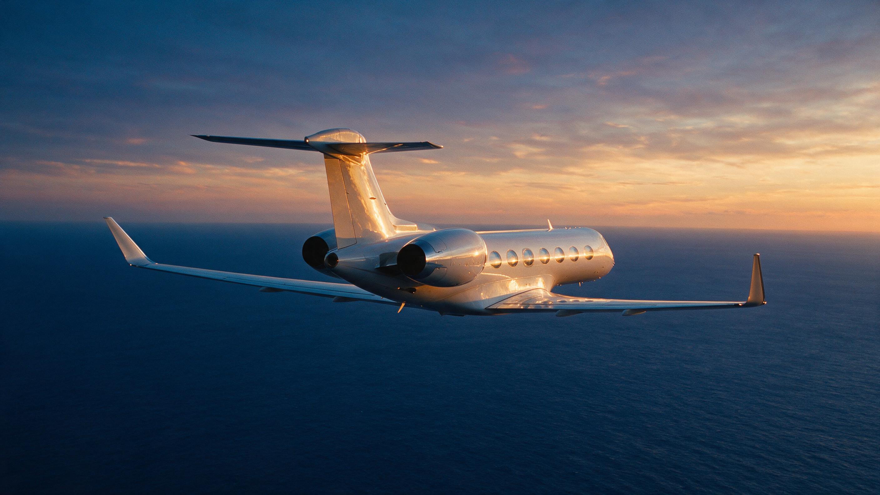 Gulfstream G450 exterior